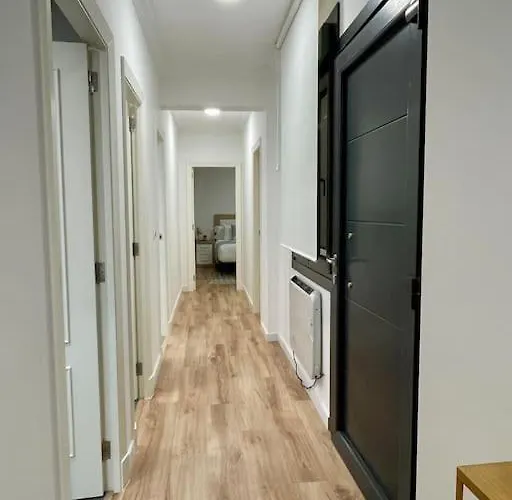 White Con Parking Gratis 公寓 *